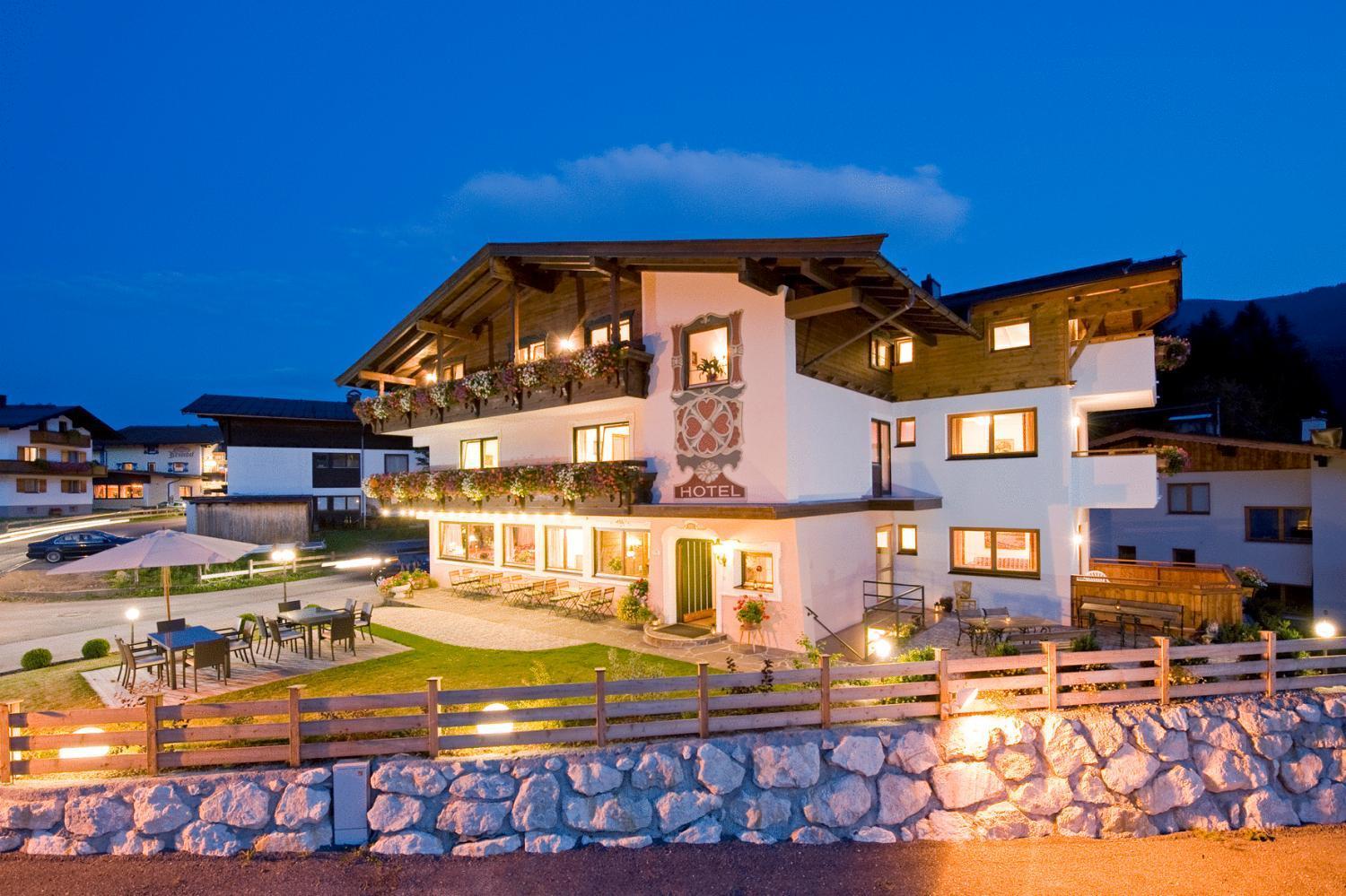 Landhotel Foehrenhof Ellmau Bagian luar foto